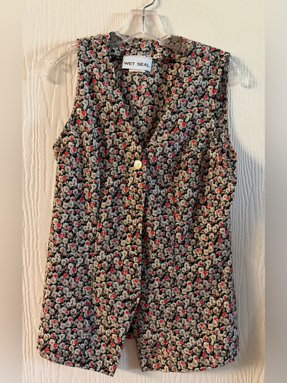 Wet Seal Black Floral Sleeveless Button Front Vest